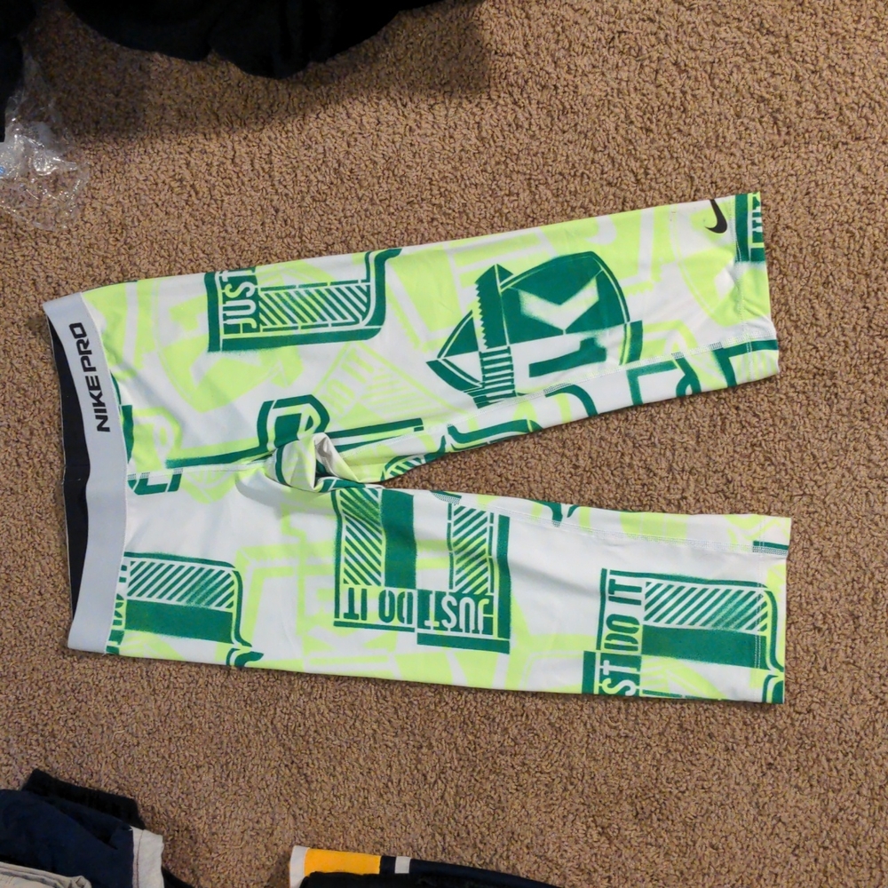 Nike pro compression shorts